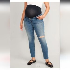 Old Navy Maternity Full-Panel Rockstar Super Skinny Jeans